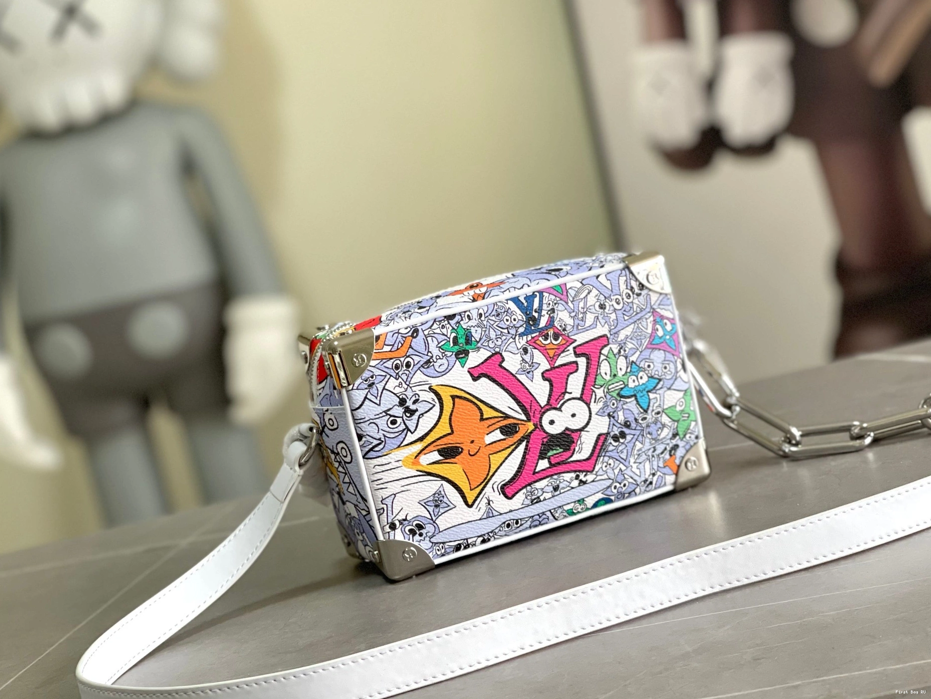 First bags ru VUITTON MINI SOFT LOUIS TRUNK 0824